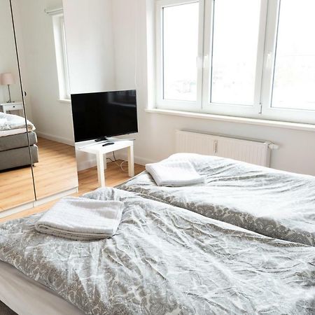 Arbio I Dehnhaide Apartments Hamburg Bagian luar foto